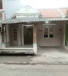 Rumah  Murah Renov  Galuh Mas Siap Huni