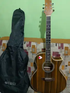 Gitar akustik elektrik custom