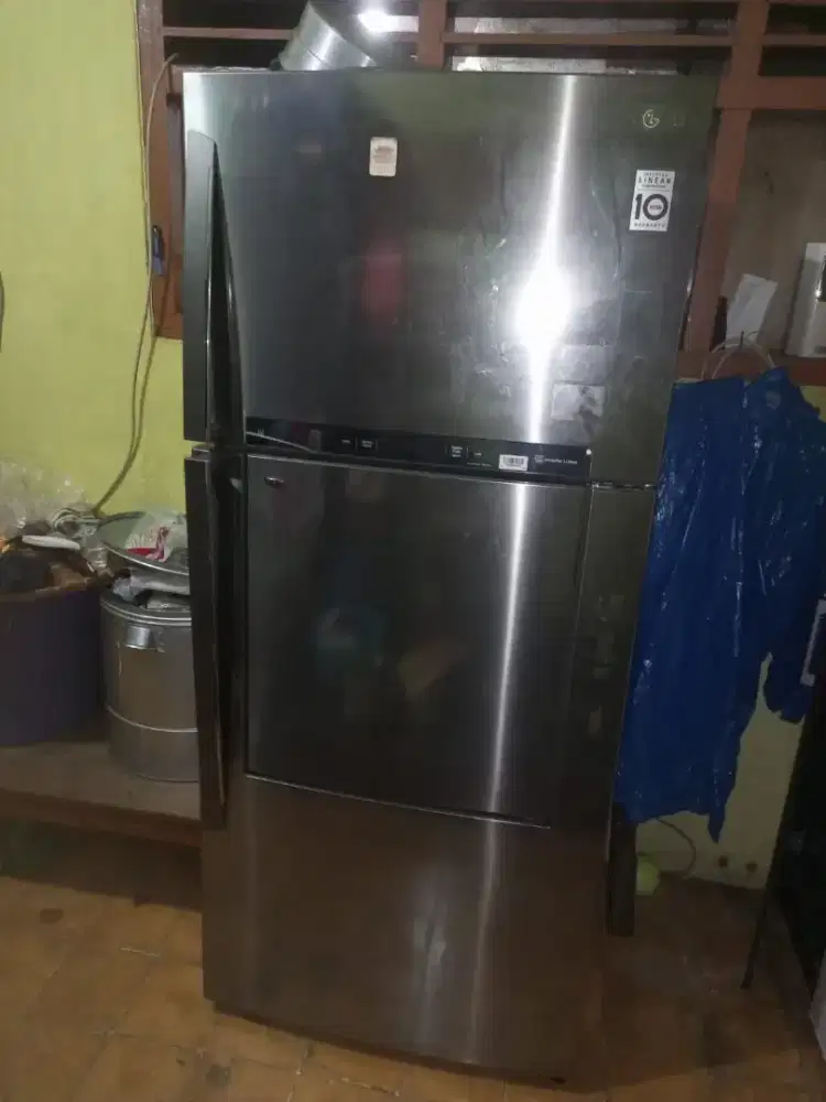 Kulkas LG 2 Pintu inverter LED Display (Baca Deskripsi)