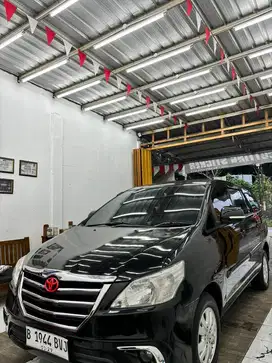 Dijual Innova Bensin G Matic 2011 Mulus Siap Pakai