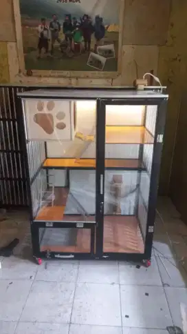 Kandang kucing Anna