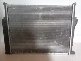 Radiator  Bmw e36 320i M50