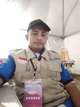 Mencari lowongan driver ambulance