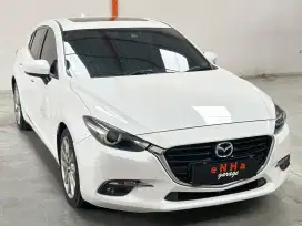 Favoritt!! Mazda 3 hatchback 2018 AT ISTIMEWA!