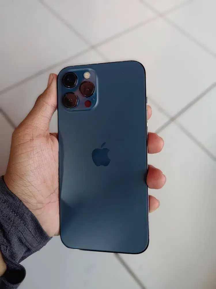 iphone 14 256 yang mau jual