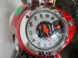 Scoopy merah silver 2016