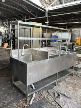 Bar Station 
Ukuran total 200x70x85