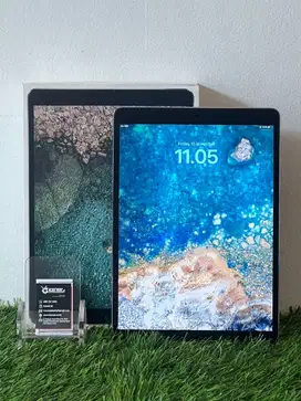 iPad Pro 10,5'' 2017 - Wifi Cellular | Fullset | Garansi | Apple Table