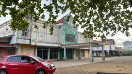 D jual ruko d jl Ar saleh lokasi strategis&rame terletak d pusat kota