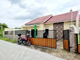 Rumah Cantik Baru 120m2 Siap Huni Di Perumahan