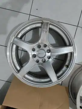 Jual velg work r16 like new!