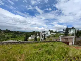 Tanah siap bangun dgn view cantik sudah berpagar