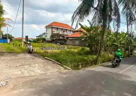 Tanah 1725m² di Batan kangin Tibubeneng Canggu