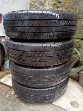 BAN 175/65 R14 DUNLOP ENASAVE