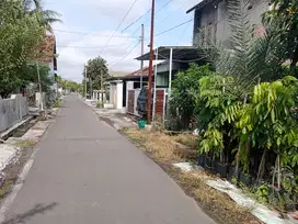 Tanah 140m² muka 10m jln 5m, Timur kota Solo, mojolaban sukoharjo