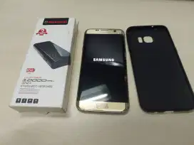 Samsung s7 edge 4/32 free powerbank