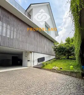 Dijual rumah Modern minimalis at Kebayoran baru Jakarta Selatan