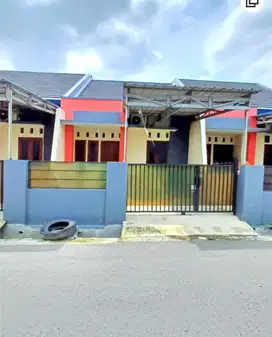 RUMAH BAGUS SIAP HUNI DI SOLO KOTA DEKAT KE TOL