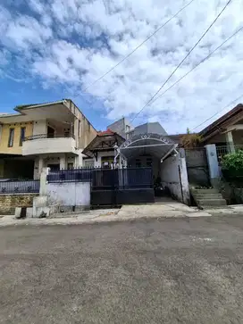 Sewa rumah harga murah di permata Cimahi