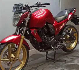 YAMAHA BYSON 2015 Merah