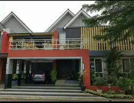 Rumah Full Furnish di Perum Green Park  disamping exit tol Jatiwarna