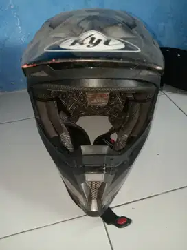 jual helm cross kyt