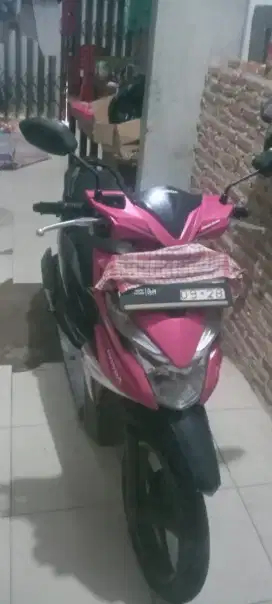 Honda Beat ISS Magenta 2018