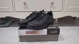 Skechers size 44 - Sepatu SKE Delson - Pasco Original Black