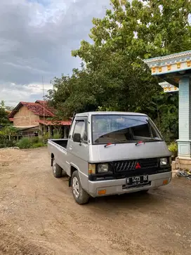 Mitshubisi L300 Potongan