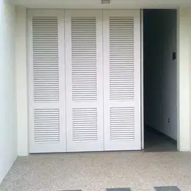 pintu garasi besi minimalis