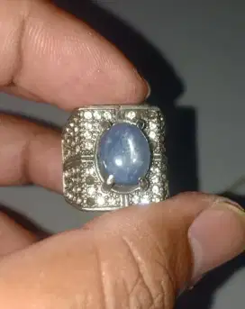 Batu blue sapphire star