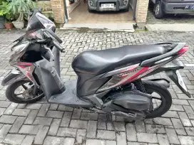 Vario 2014 beli dr Baru