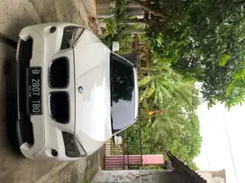 BMW X1 2010 pajak hidup