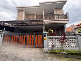 Di kontrakan Rumah 2 Lantai