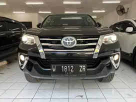 FORTUNER VRZ 2.4 DIESEL MATIC 2017 DP MINIM