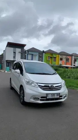 Honda Freed PSD 2012 ORIGINAL