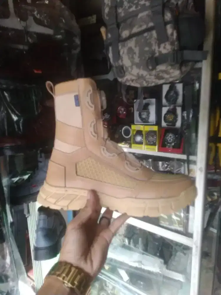 Sepatu Pdl Tali Putar Libra Jaring Tan Gurun