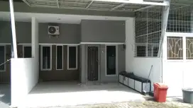 Rumah 2 Lantai Di Sewakan