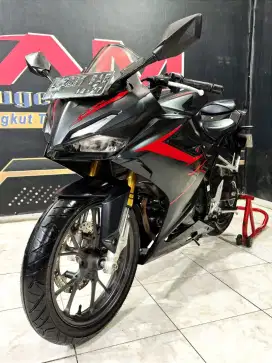 Honda New CBR150R FI USD TH 2022 ODO 7K matte black oke