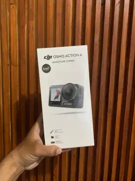 DJI Osmo Action Standard Combo / Adventure Combo Garansi Resmi 1 Tahun