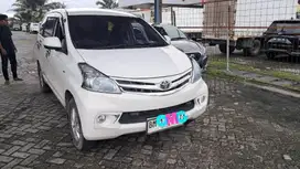 Toyota Avanza 1.3 G Bensin MT 2013 Putih - CI