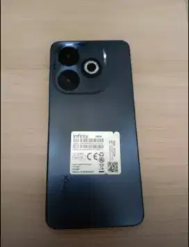 Infinix smart 8 4+4/64gb