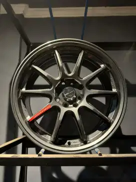 Velg work emotion zr10 r17 4x100/114 lbr7,5 et40