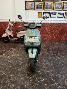 VESPA S 125 2018 MASIH MULUS KTP DAERAH BISA PROSES DIBANTU