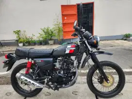 Kawasaki W175 TR , Th 2021 , Hitam