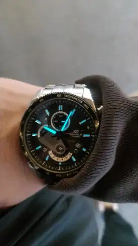 EDIFICE CASIO. Tachymeter...