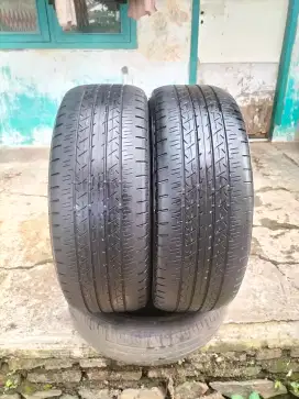 BAN 215/55 R17 BRIDGESTONE TURANZA ER33