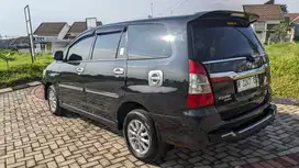 Toyota Kijang Innova 2012 Bensin