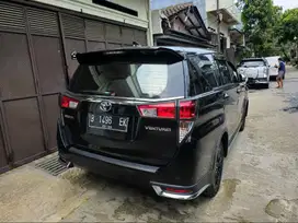 Toyota Kijang Innova Inova Venturer Diesel Matic AT Tahun 2020 , 2021