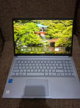 Dijual Laptop ASUS vivobook A1502Z 15.6INCH TOUCHSCREEN